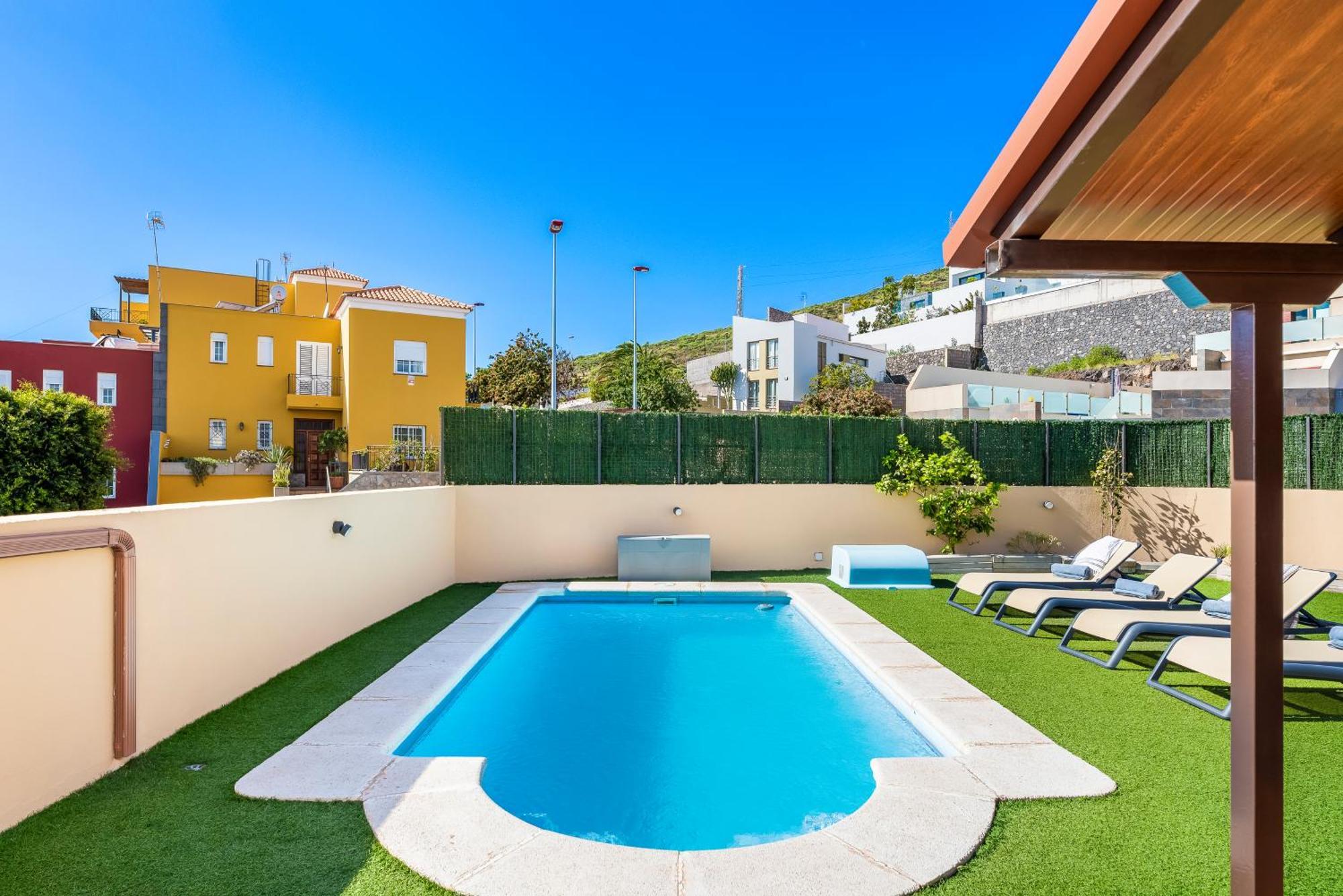 Villa Trueno Refugio De Lujo Con Piscina Climatizada Y Vistas Candelaria Kültér fotó