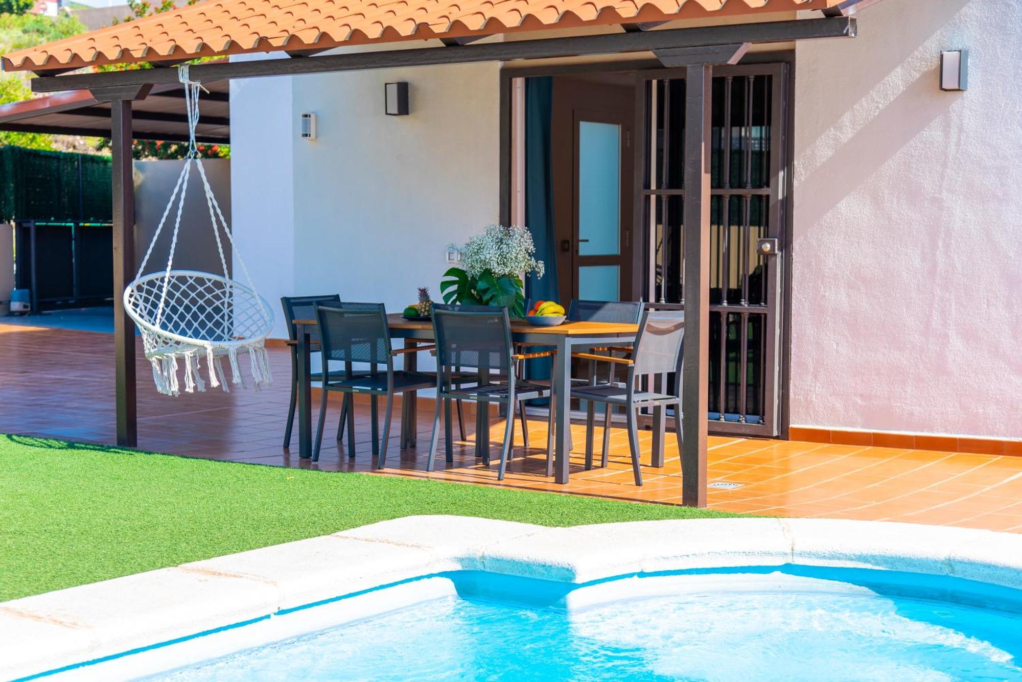 Villa Trueno Refugio De Lujo Con Piscina Climatizada Y Vistas Candelaria Kültér fotó