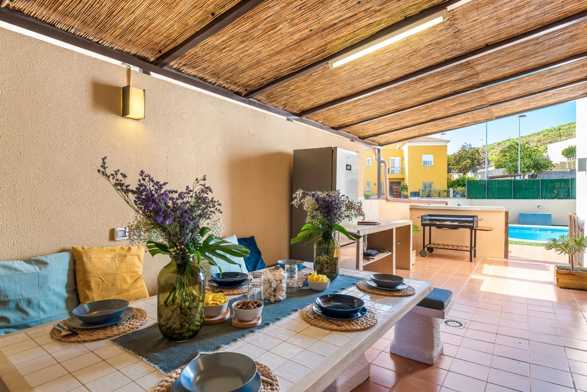 Villa Trueno Refugio De Lujo Con Piscina Climatizada Y Vistas Candelaria Kültér fotó